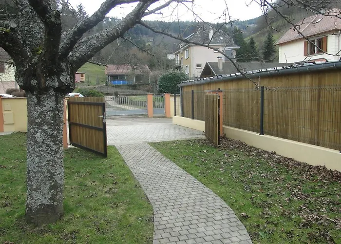 La Maison En Pain D'epices Casa de Férias *